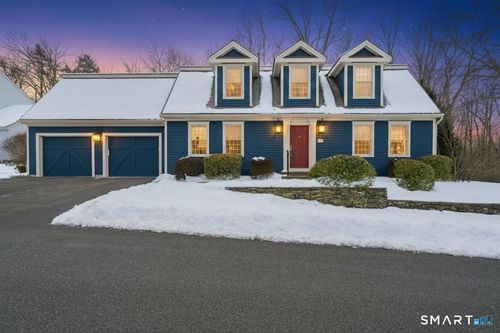 19 Hillview Ln, Woodbury, CT, 06798-3928 | Card Image
