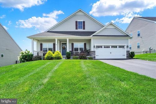 404 Jordanelle Dr, YORK, PA, 17402-1906 | Card Image