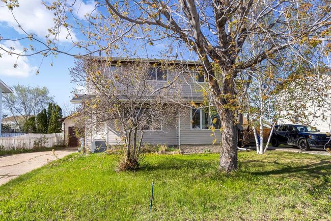 180 Wolverine Drive, Home with 3 bedrooms, 2 bathrooms and 4 parking in Fort Mcmurray AB | Image 35
