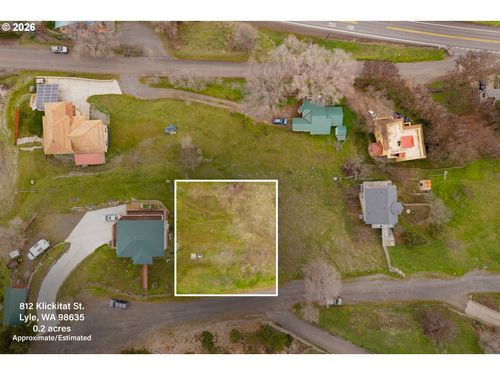 812 Klickitat St, Lyle, WA, 98635-9057 | Card Image