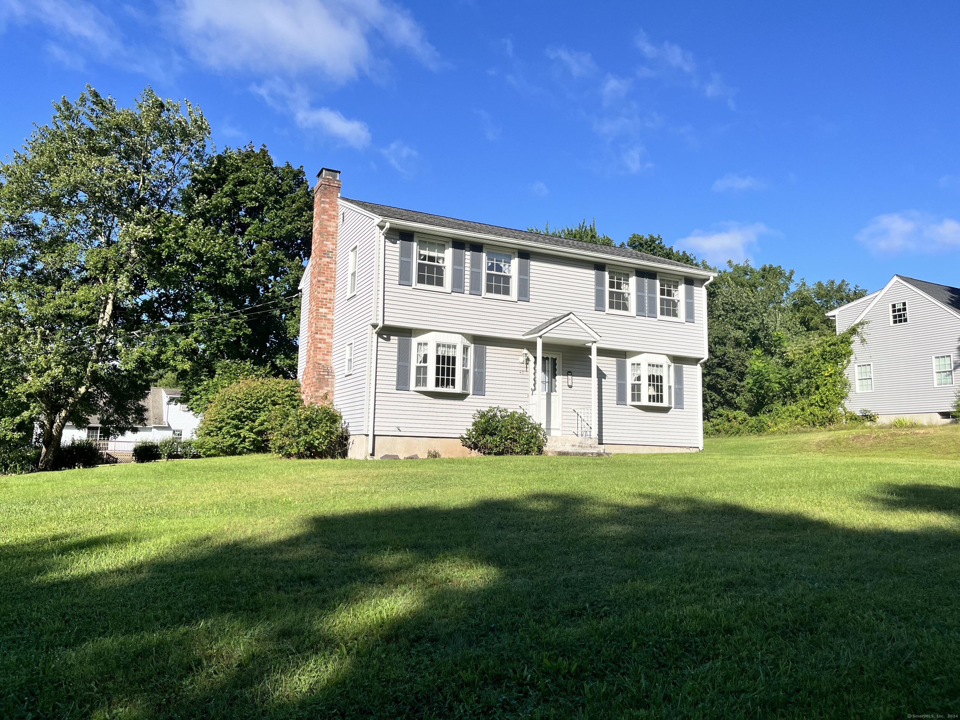 Grist Mill Ter, Somers, CT 06071