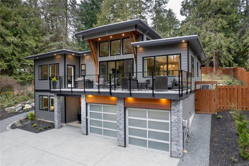 2371 Renfrew Rd, Shawnigan Lake, BC, V0R2W1 | Card Image
