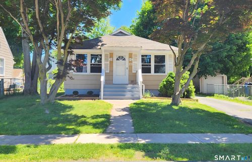 29 Palm St, Manchester, CT, 06040-5738 | Card Image