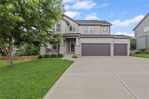 23313 W 52nd Ter, Shawnee, KS, 66226-3820 | Card Image