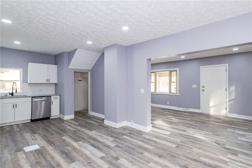 8915 Meeker Rd, Dayton, OH, 45414-1354 | Card Image