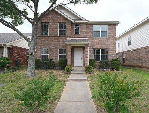 8908 Stewart St, Cross Roads, TX, 76227-8252 | Card Image