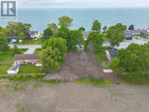 775 Point Pelee Dr, Leamington, ON, N8H3V4 | Card Image