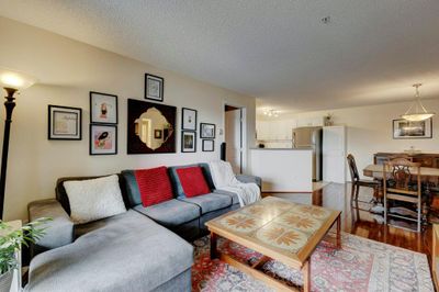 236 - 428 Chaparral Ravine View Se, Condo with 2 bedrooms, 2 bathrooms and 1 parking in Calgary AB | Image 3