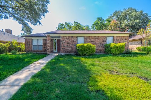 1514 Hindsdale Dr, Richardson, TX, 75081-2639 | Card Image