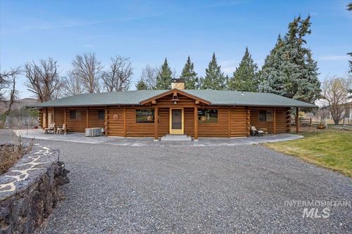 221 Willow Ln, Hagerman, ID, 83332-5434 | Card Image