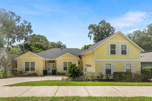 2501 91st Dr, GAINESVILLE, FL, 32606-9148 | Card Image