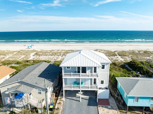 809 N Anderson Blvd, Topsail Beach, NC, 28445-6849 | Card Image