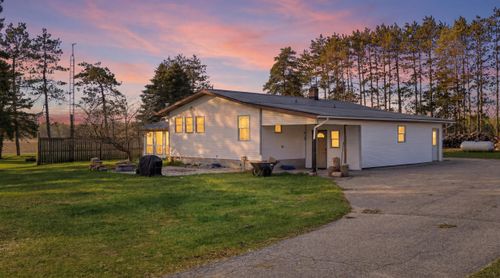 12686 Buchanan Rd, Stanwood, MI, 49346-9674 | Card Image