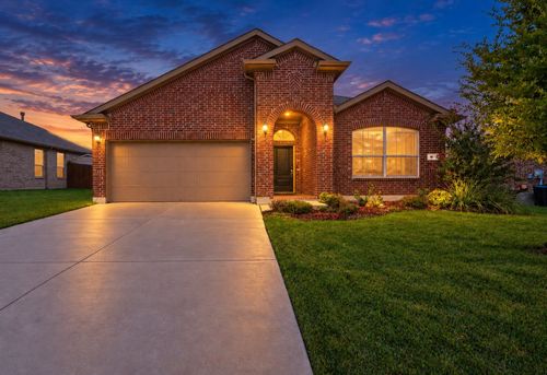 560 Pendennis Dr, Saginaw, TX, 76131-1508 | Card Image