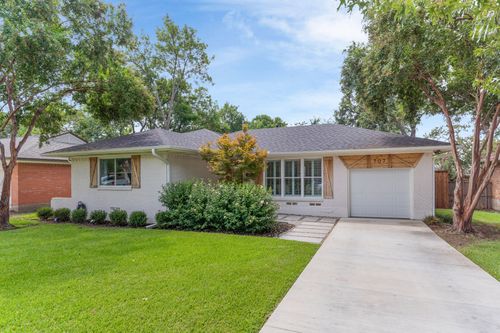 707 Dumont Dr, Richardson, TX, 75080-6004 | Card Image
