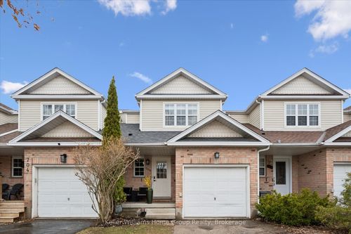 706 Denny Gate, Fergus, ON, N1M3S1 | Card Image