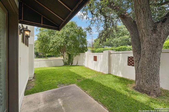APT-1 - 172 Katherine Ct, Townhouse with 4 bedrooms, 4 bathrooms and null parking in San Antonio TX | Image 74