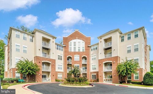 104-2610 Chapel Lake Dr, GAMBRILLS, MD, 21054-1759 | Card Image