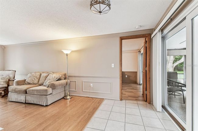 12101 Meadowbrook Ln, House other with 3 bedrooms, 2 bathrooms and null parking in Bayonet Point FL | Image 11