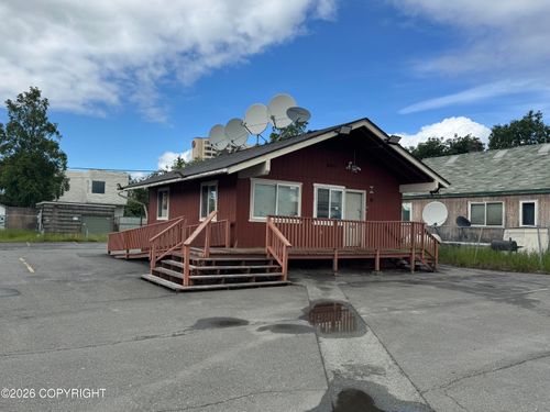 640 Gambell St, Anchorage, AK, 99501-3753 | Card Image