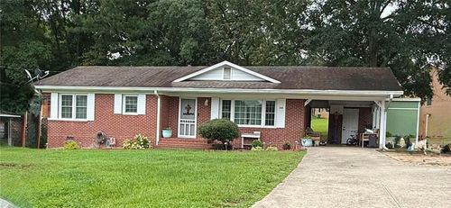 542 Marion St, Winder, GA, 30680-1702 | Card Image