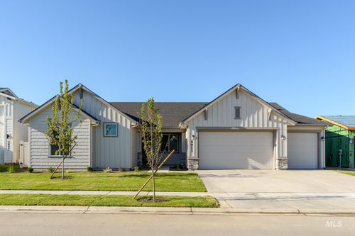 4711 E Pondera Dr, Nampa, ID, 83687-1064 | Card Image
