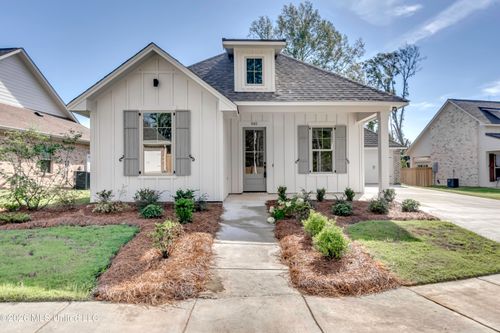 503 Fusion St, Brandon, MS, 39042-1106 | Card Image