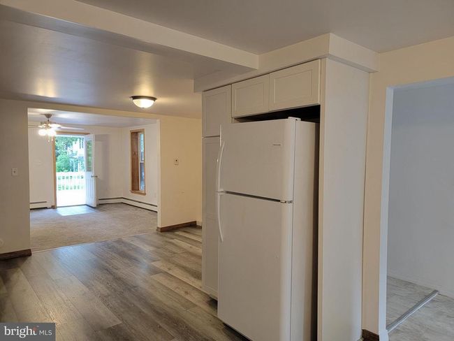 128 W Main St, House other with 3 bedrooms, 2 bathrooms and null parking in NEW BLOOMFIELD PA | Image 4