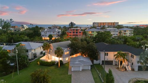 430 Island Cir, Sarasota, FL, 34242-1940 | Card Image