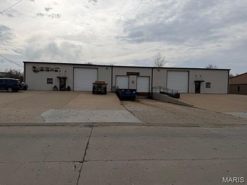 2109 Rust Ave, Cape Girardeau, MO, 63703-7668 | Card Image