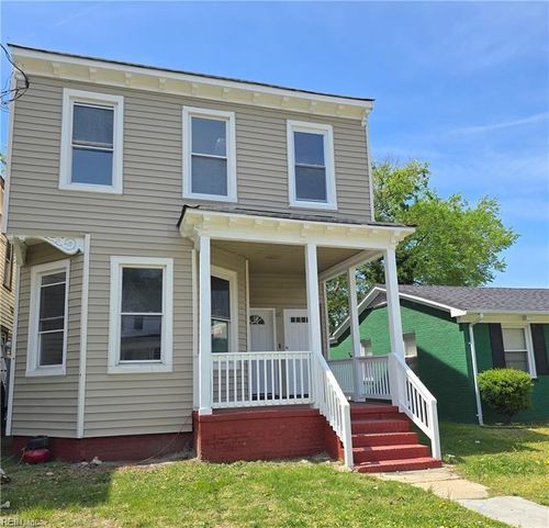 22 Riverview Ave, Portsmouth, VA, 23704-1917 | Card Image
