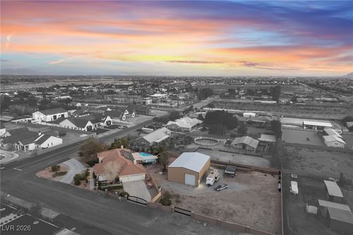 9990 Four Views St, Las Vegas, NV, 89143-1039 | Card Image