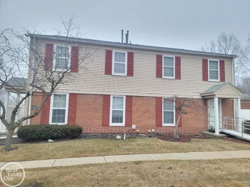 24151 Meadowbridge Dr, Clinton Township, MI, 48035-3009 | Card Image