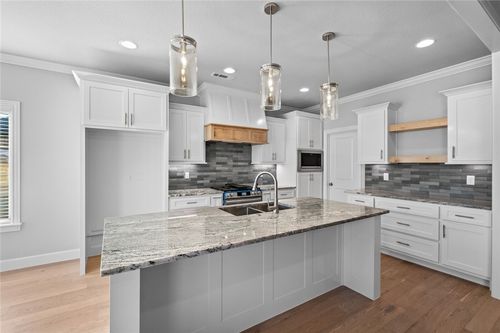 1480 Overcup Oak Ln, Bentonville, AR, 72713-3299 | Card Image