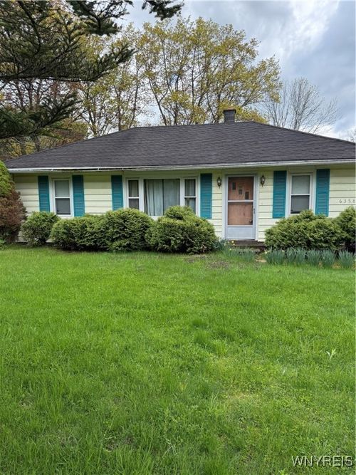 6358 Dale Rd, Newfane, NY, 14108-9762 | Card Image