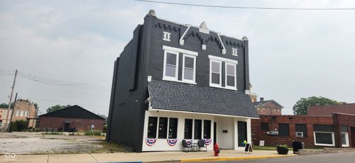 1530 S A St, Elwood, IN, 46036-2007 | Card Image