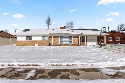 25520 Elon Dr, Dearborn Heights, MI, 48127-3805 | Card Image