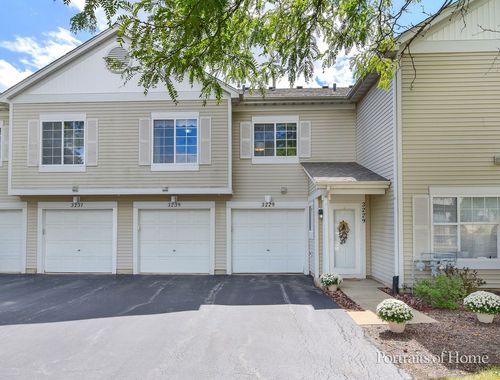 3229-3229 Heather Glen Dr, Aurora, IL, 60504-6681 | Card Image