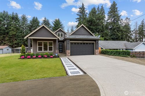 15106 14th Avenue Ct E, Tacoma, WA, 98445-6001 | Card Image
