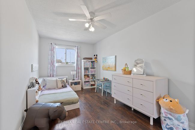 82 Simmons Blvd, House other with 3 bedrooms, 2 bathrooms and 4 parking in Brampton ON | Image 25