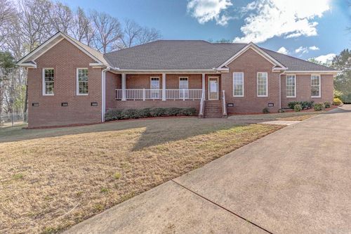 1304 Leominster Cv, Jonesboro, AR, 72401-6218 | Card Image