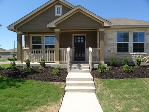 521 Heritage Springs Trl, Round Rock, TX, 78664-7929 | Card Image