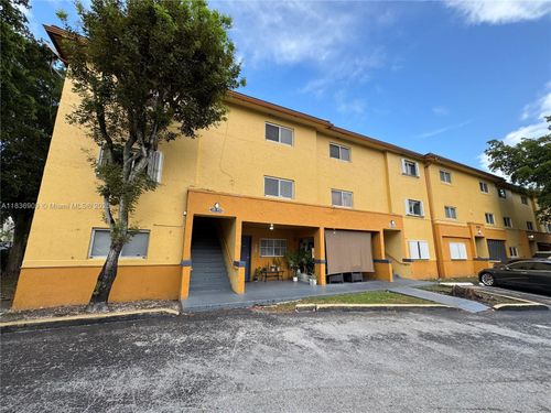 apt-201-8249 Sw 149th Ct, Miami, FL, 33193-3103 | Card Image