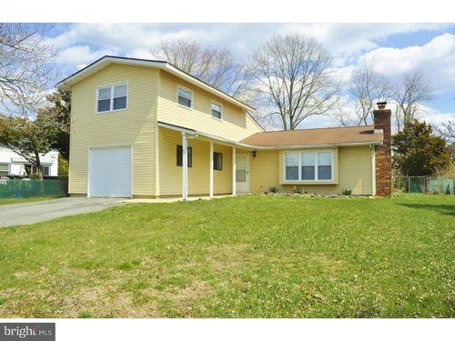 60 Stonegate Dr, Eastampton, NJ, 08060-3293 | Card Image