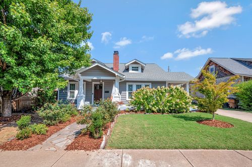 1613 Holly St, Nashville, TN, 37206-1955 | Card Image