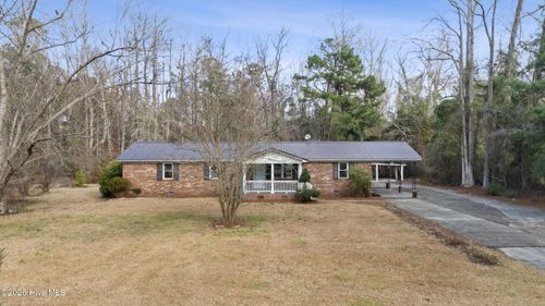 18809 Nc Highway 87 E, Riegelwood, NC, 28456-8590 | Card Image