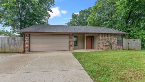 2689 W Mount Comfort Road, Fayetteville, AR, 72704 | Card Image