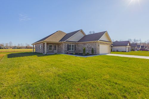 31 Brooklyn Ave, Manchester, TN, 37355-1953 | Card Image