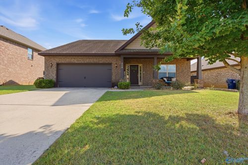 218 Balota St, Meridianville, AL, 35759-1337 | Card Image