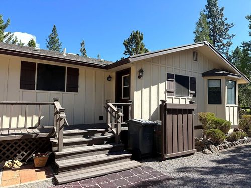 6044 Blancas Ct, Weed, CA, 96094 | Card Image